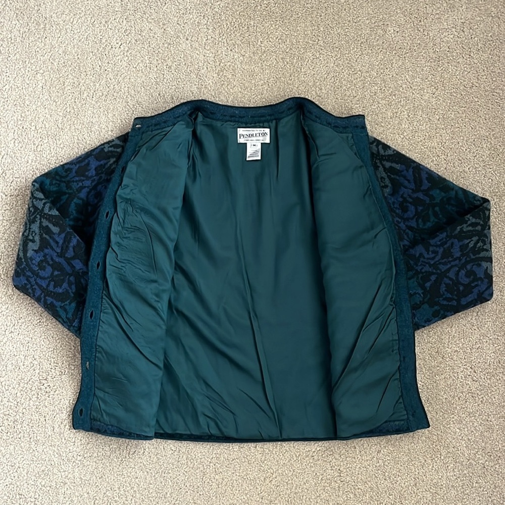 Vintage Pendleton Lambs Wool Sweater Metal Button Cardigan Size Medium - Picture 5 of 8